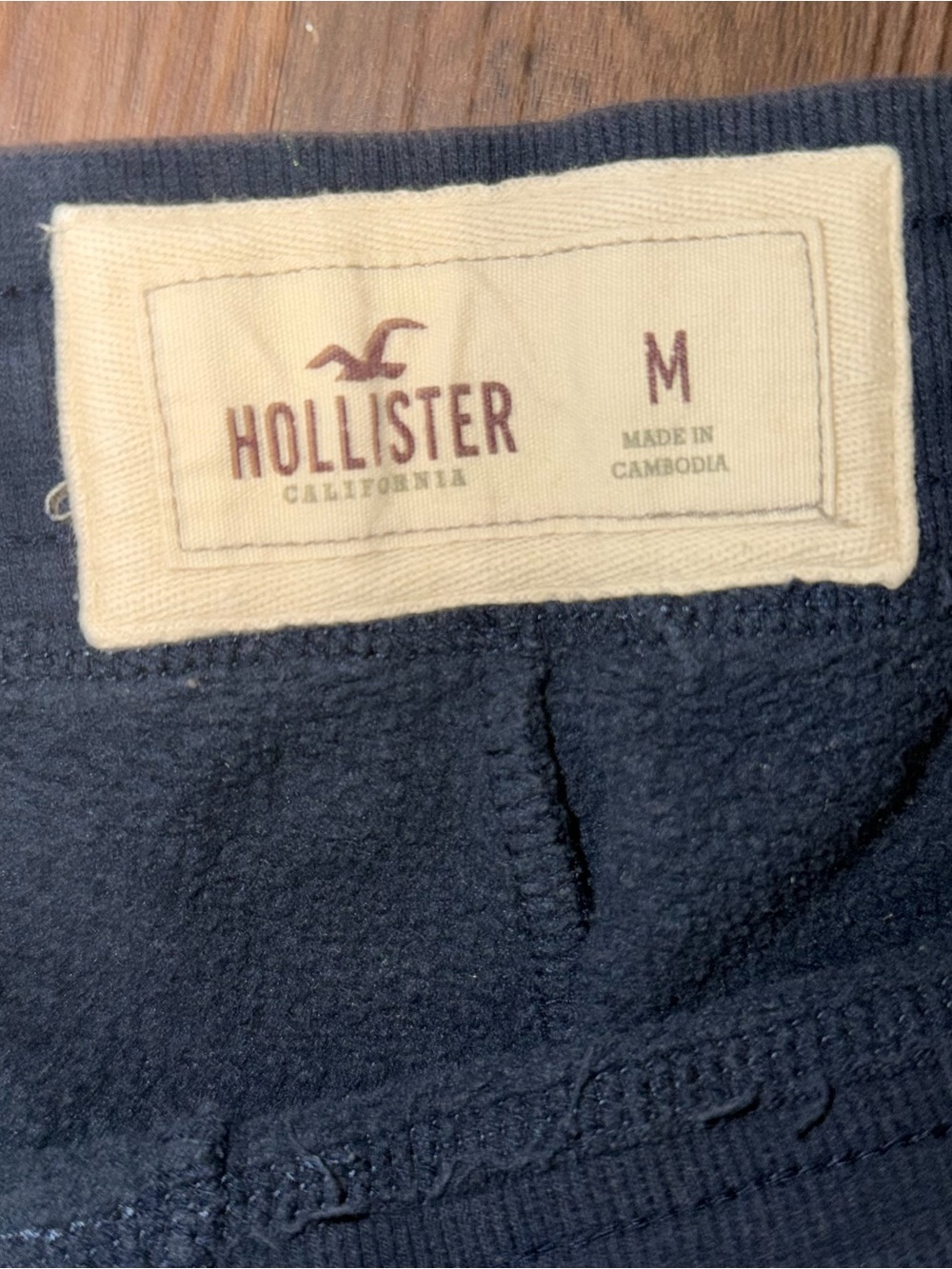 Hollister Navy Pullover Sweatshirt - Picture 3 of 3